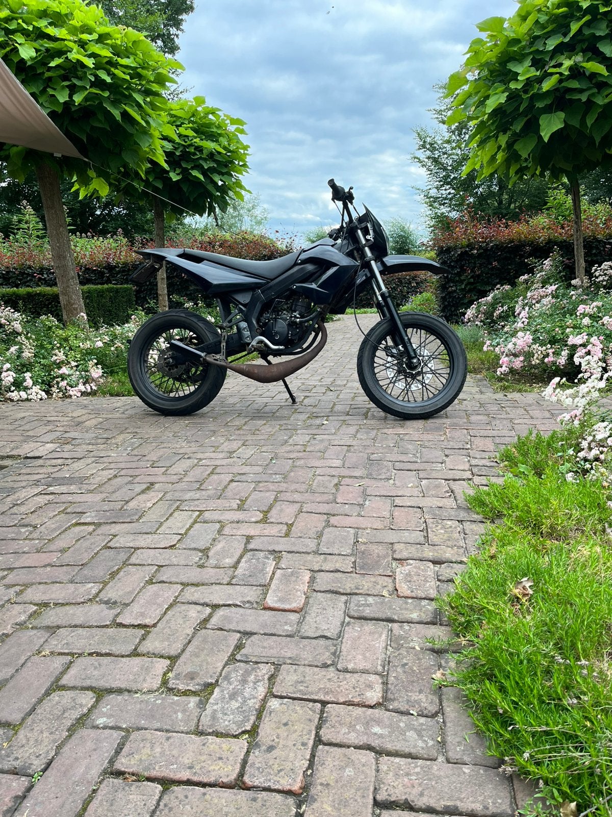 Derbi sdr, Fietsen en Brommers, Brommers | Derbi, Ophalen, 6 versnellingen, Gebruikt, Maximaal 45 km/u