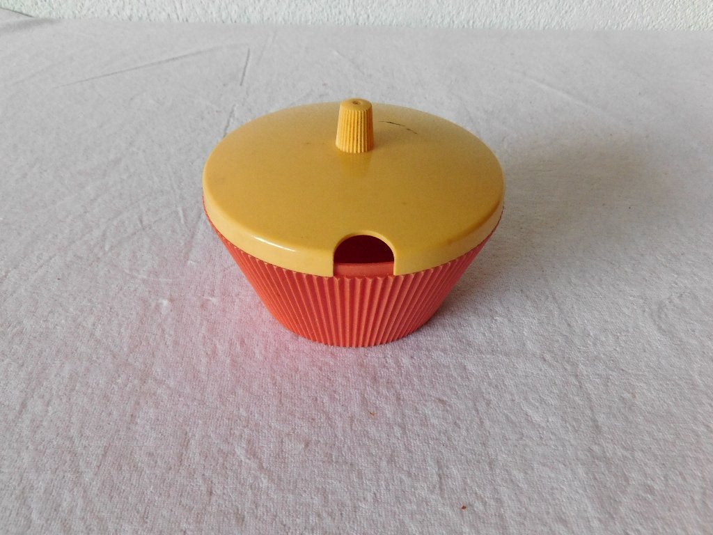 Vintage hagelslagbakje van Turkstra, roze bakje met geel dek, Verzamelen, Retro, Ophalen of Verzenden, Huis en Inrichting