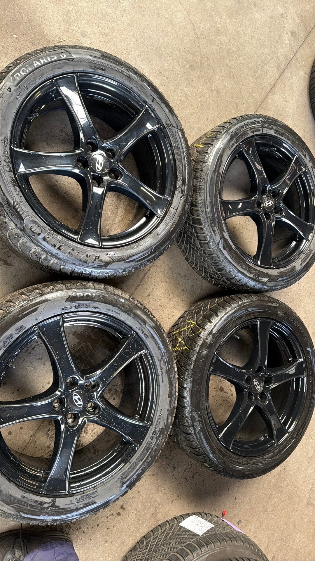 Hyundai tucson winterset 235/50-19 barum winter alle 7 mm, Gebruikt, Banden en Velgen, Winterbanden, 235 mm