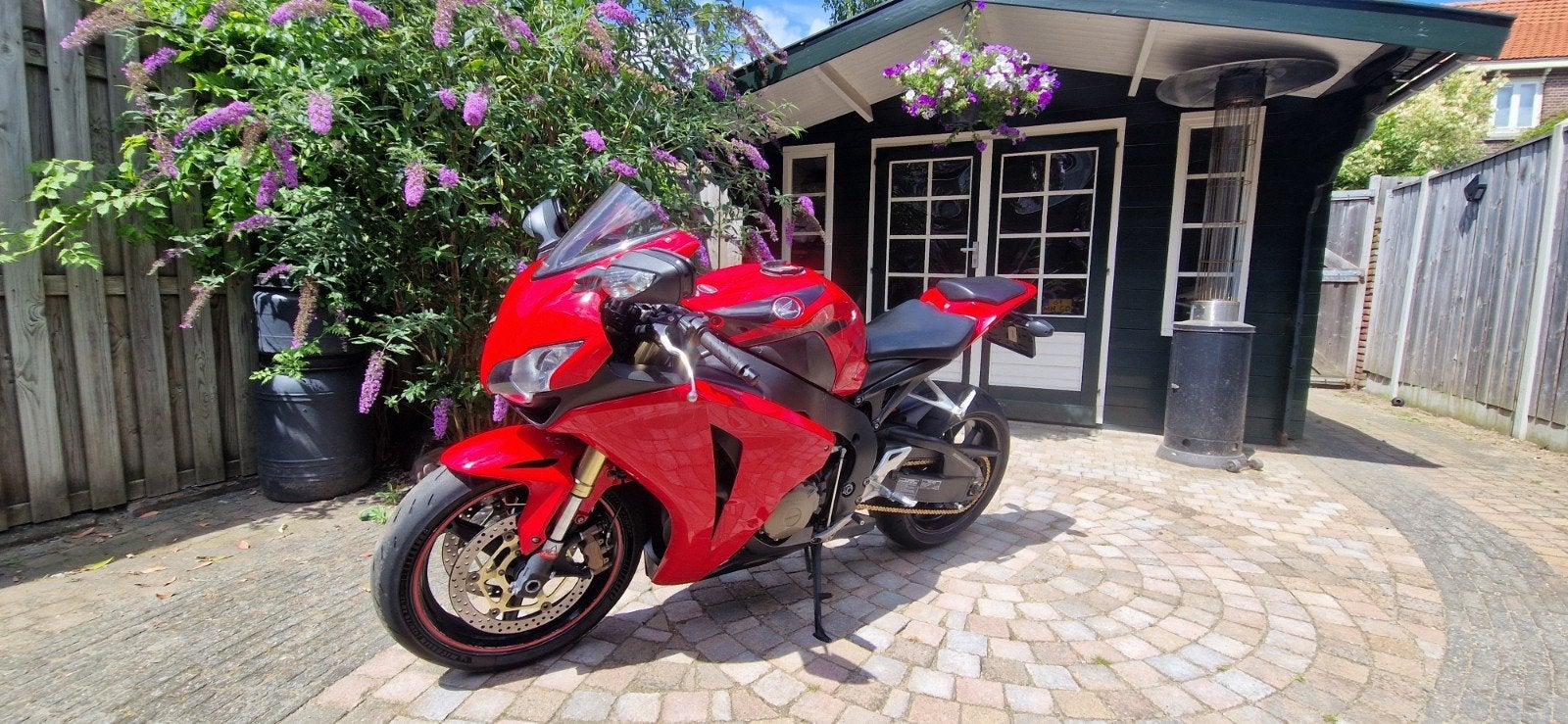 Honda CBR 1000 RR, Motoren, Sportuitlaat, 4 cilinders, Motorrijbewijs A, Gebruikt