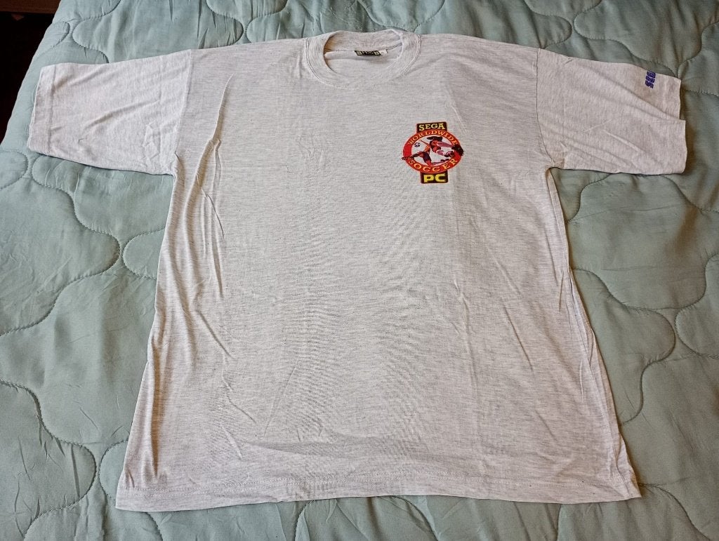 Sega Worldwide Soccer PC Shirt Maat XL Nieuw Sega, Overige kleuren, Ophalen of Verzenden, Sega, Maat 56/58 (XL)