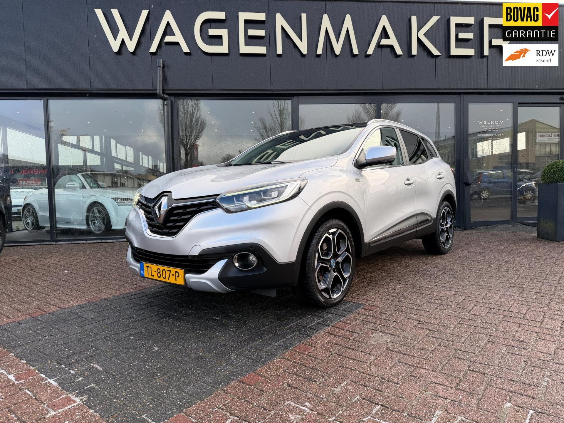 Renault Kadjar 1.2 TCe Bose Clima|Cruise|NAVI|PANO|Camera, Voorwielaandrijving, Kadjar, Gebruikt, 4 cilinders