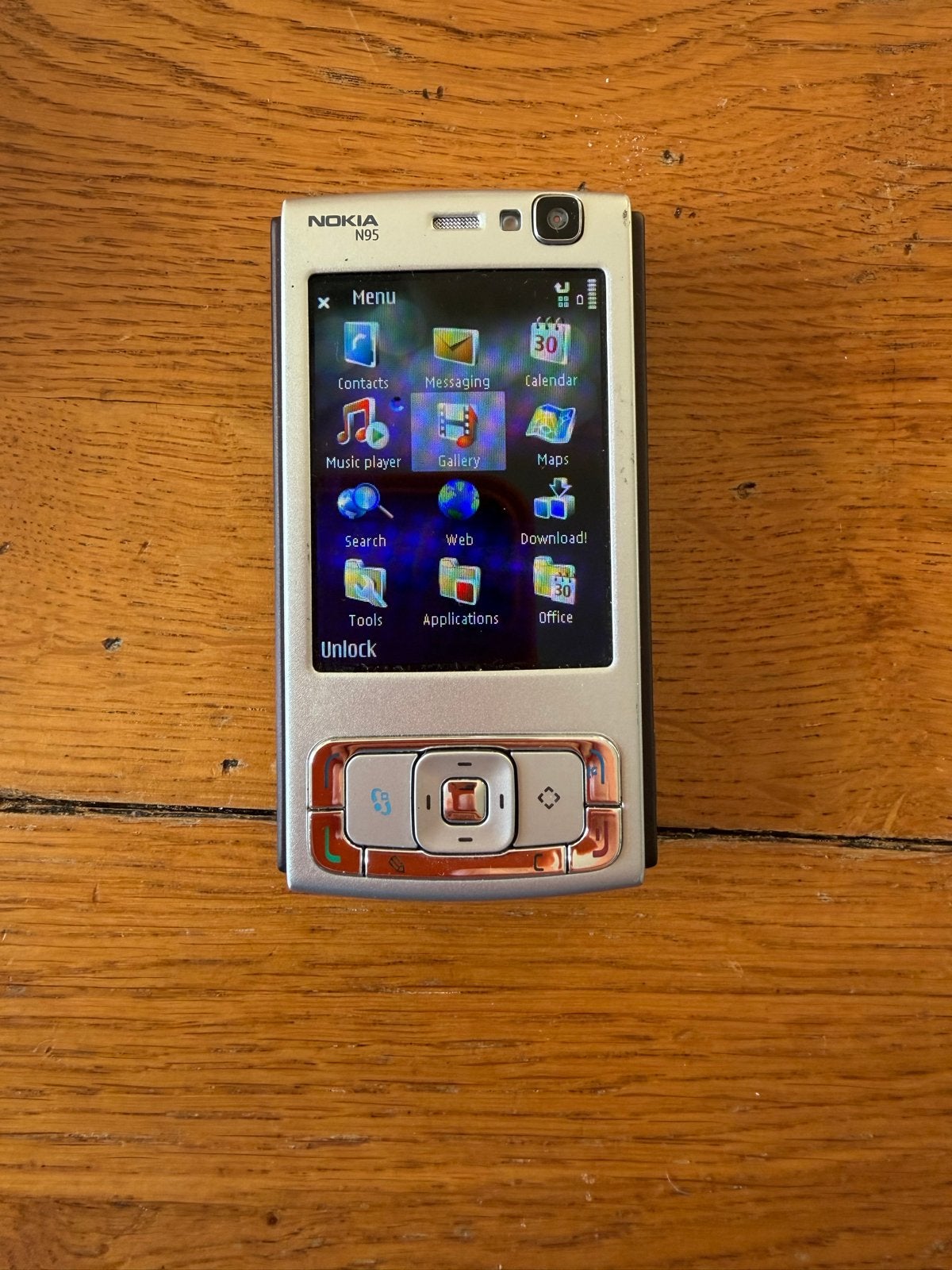 Nokia N95 - Klassieke Schuiftelefoon met 5MP Camera, Gebruikt, Schuifmodel, Fysiek toetsenbord, 3 tot 6 megapixel