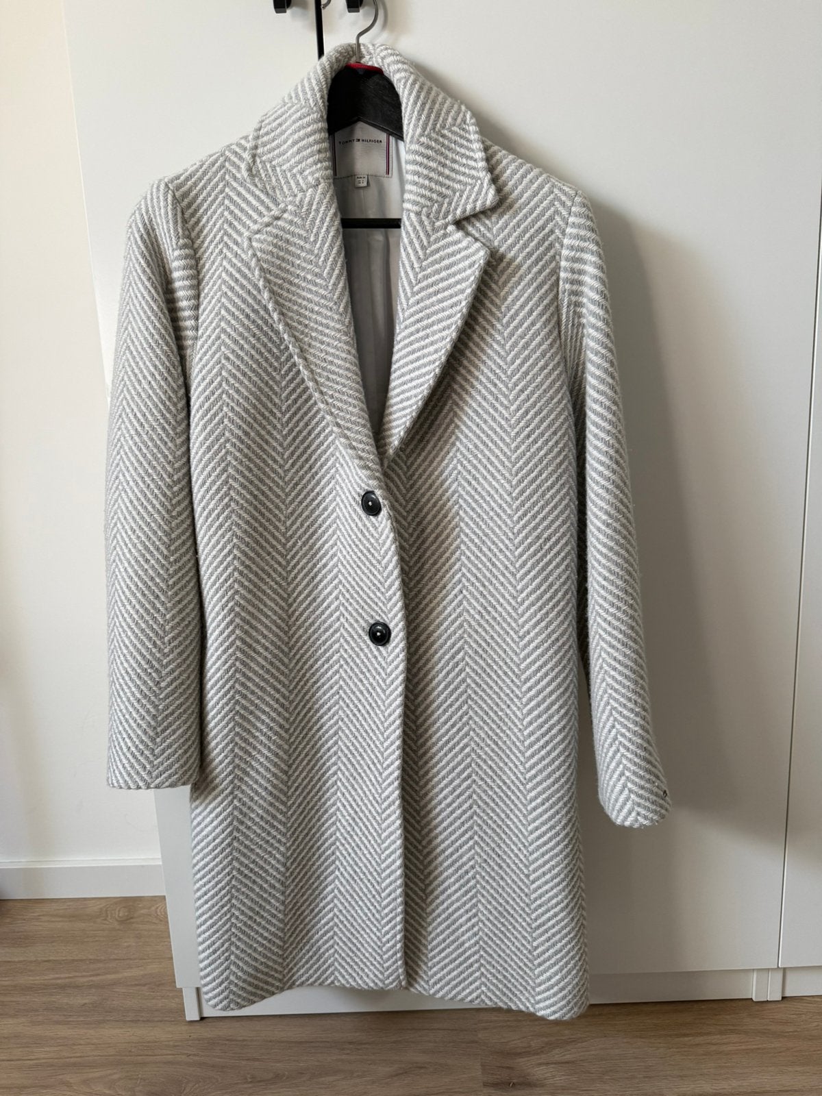 Tommy Hilfiger dames jas – grijs/wit visgraat mt 34, Ophalen of Verzenden, Zo goed als nieuw, Maat 34 (XS) of kleiner, Grijs