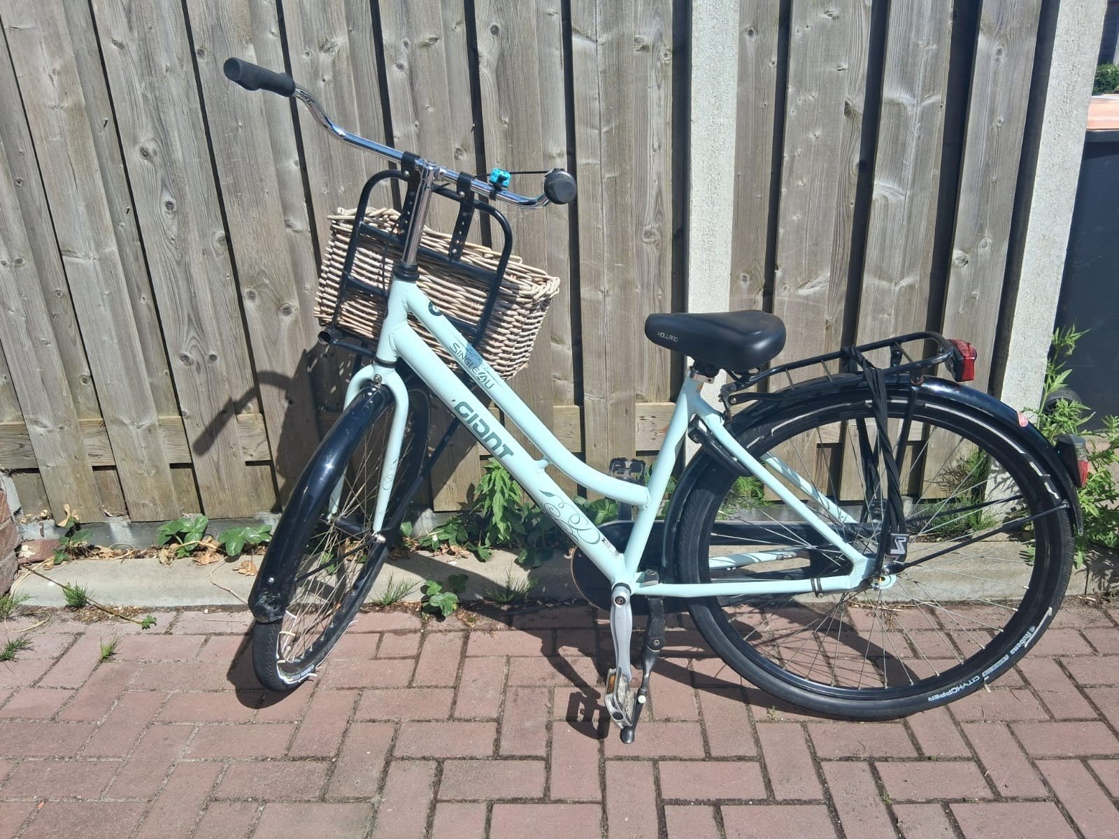 Meisjesfiets met mand 28 inch, Fietsen en Brommers, Fietsen | Meisjes, Ophalen, Gebruikt, 20 inch
