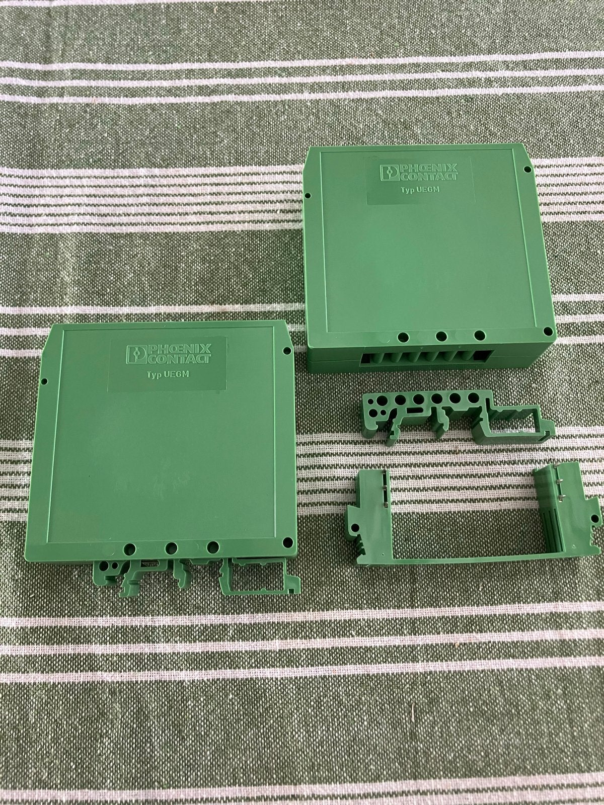 Phoenix Contact UEGM Behuizingen voor elektronica (2 stuks), Ophalen of Verzenden, Nieuw