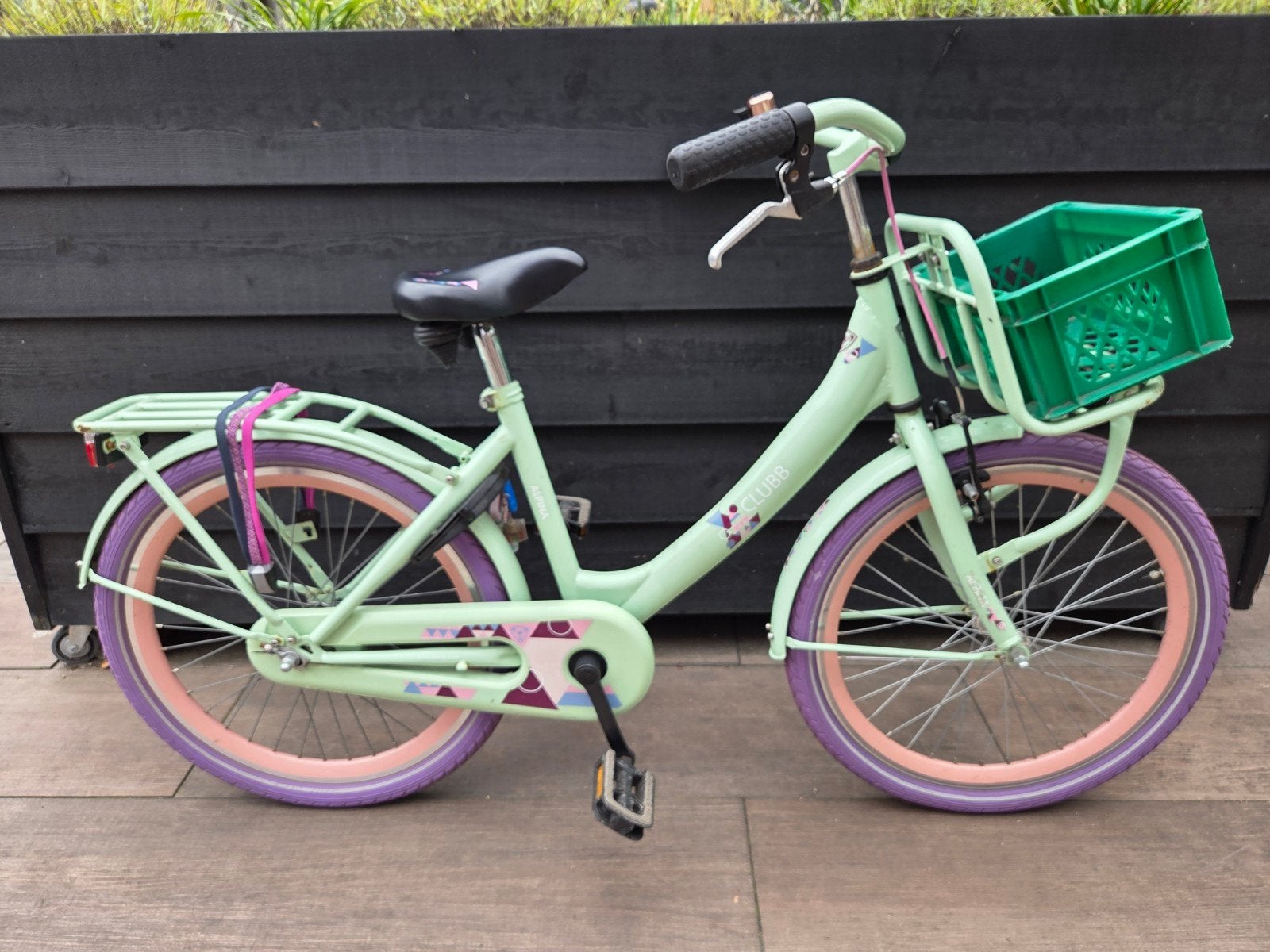 Leuke meisjesfiets 22 inch, Fietsen en Brommers, Ophalen, Gebruikt, Terugtraprem, 20 inch of meer