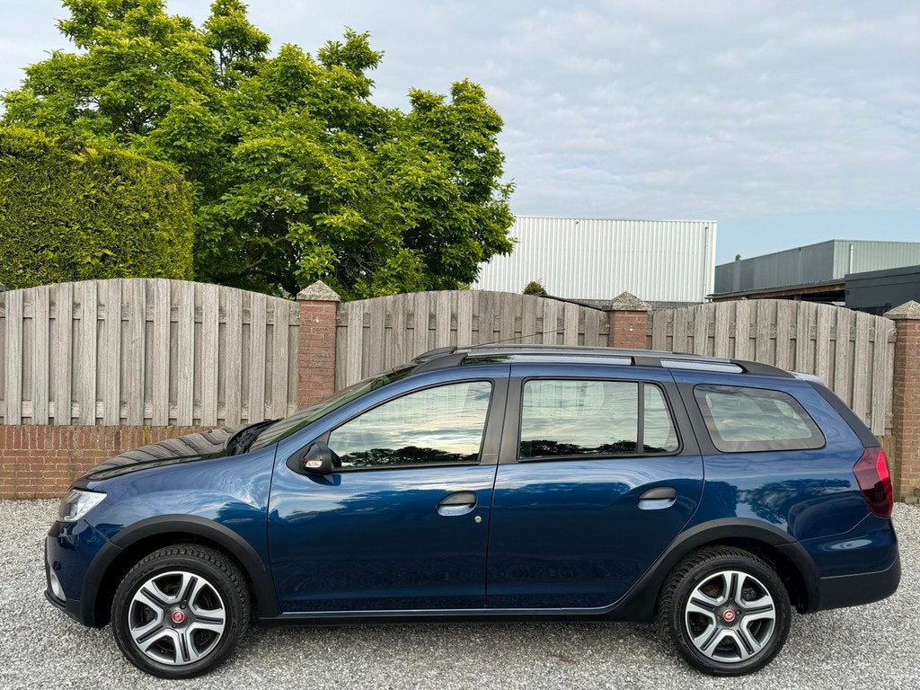 Dacia Logan MCV 0.9 TCe SL Royaal SPECIAALE RNAULT UITVOERIN, 898 cc, Stof, Gebruikt, Blauw