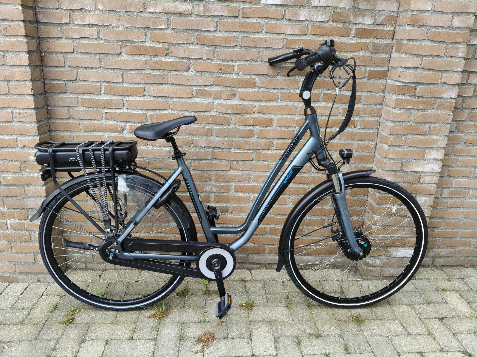 Amslod Hamilton elektrische damesfiets 2019 - 2952 km, Zo goed als nieuw, 51 tot 55 cm, 50 km per accu of meer, Ophalen