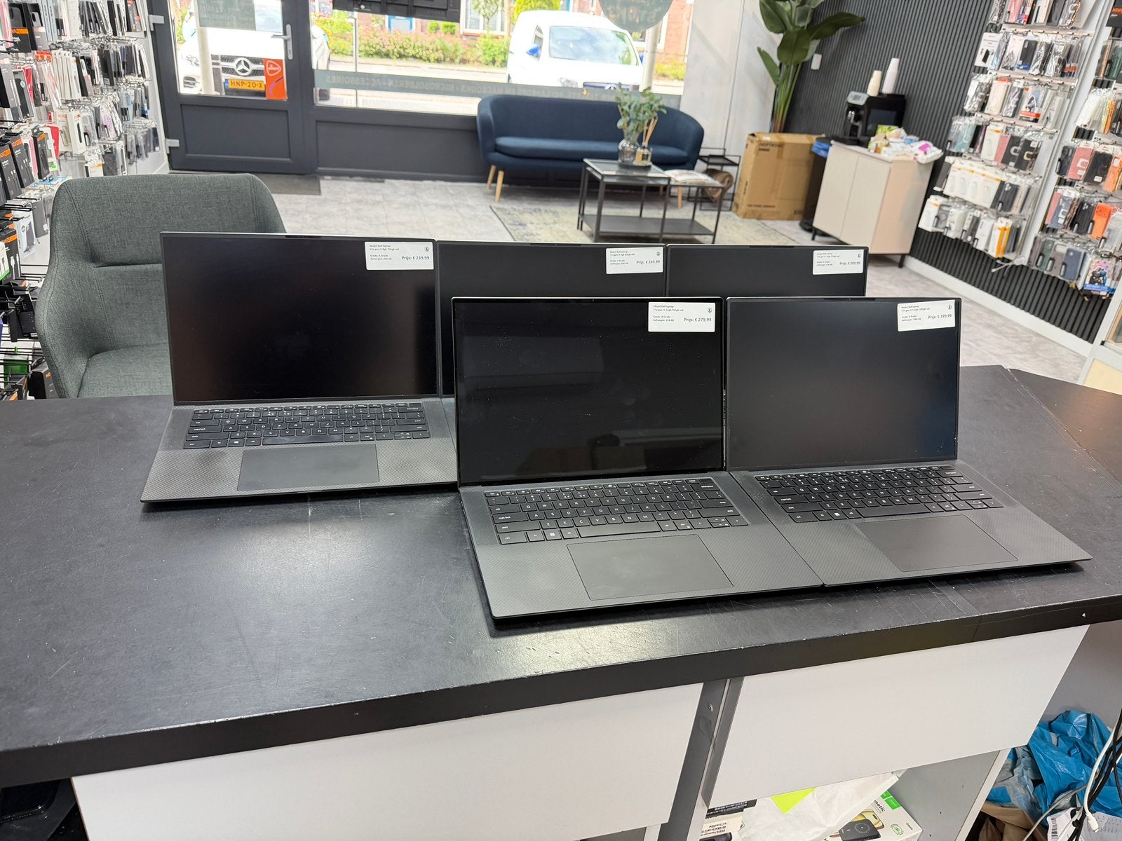 Dell Laptop! Top staat! Met face id! Met garantie!, Dell, Dell, Aktetas, Ophalen of Verzenden