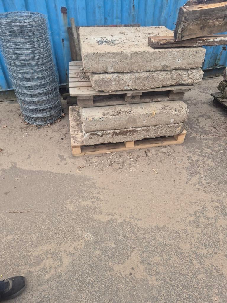 12 betonplaten 100x100 16 cm dik, Tuin en Terras, Tegels en Klinkers, Ophalen, Gebruikt, Beton, Overige typen