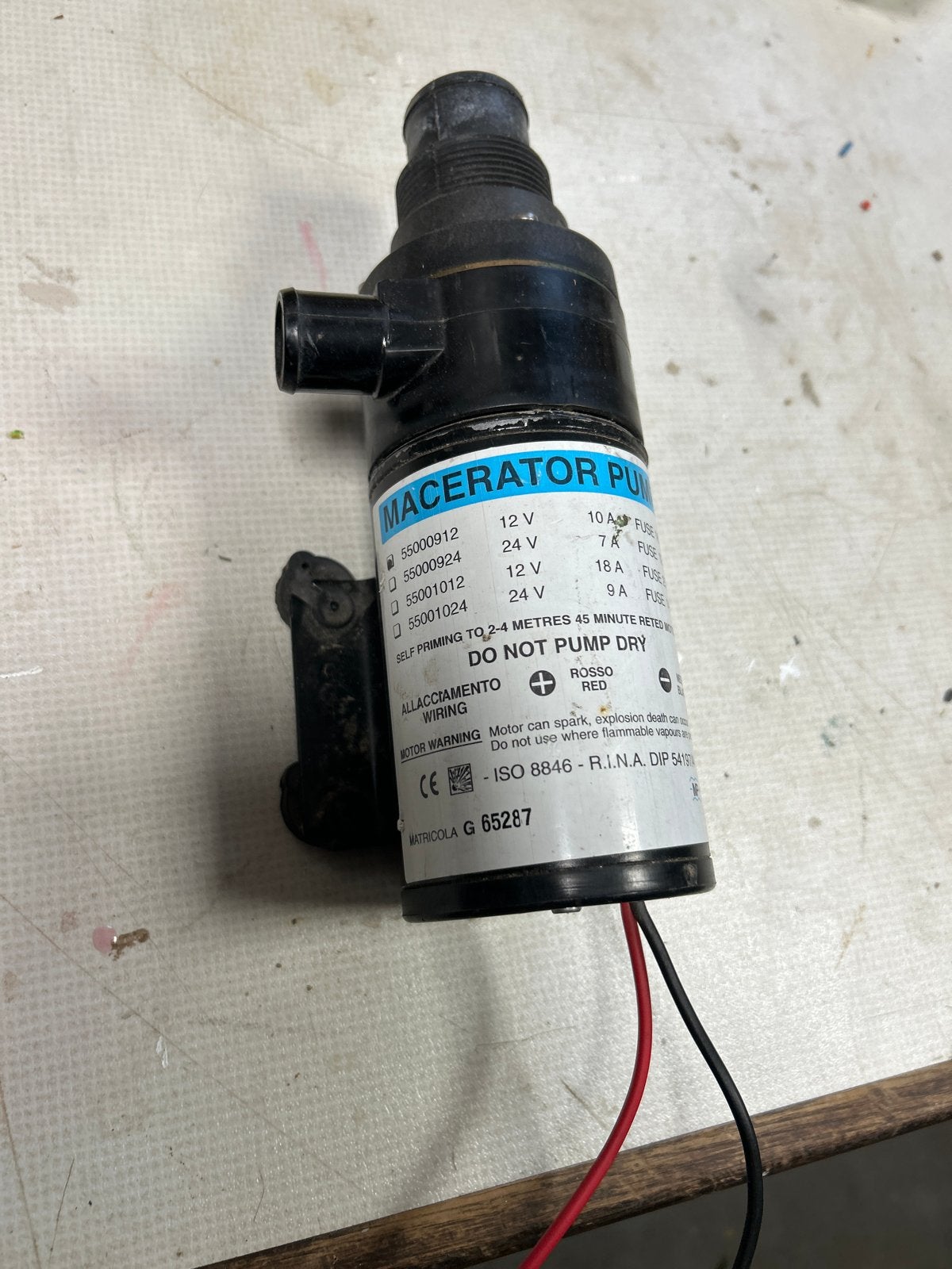 Macerator Pomp 12V - Ideaal voor Boot of Camper, Ophalen of Verzenden, Gebruikt, Kombuis en Sanitair