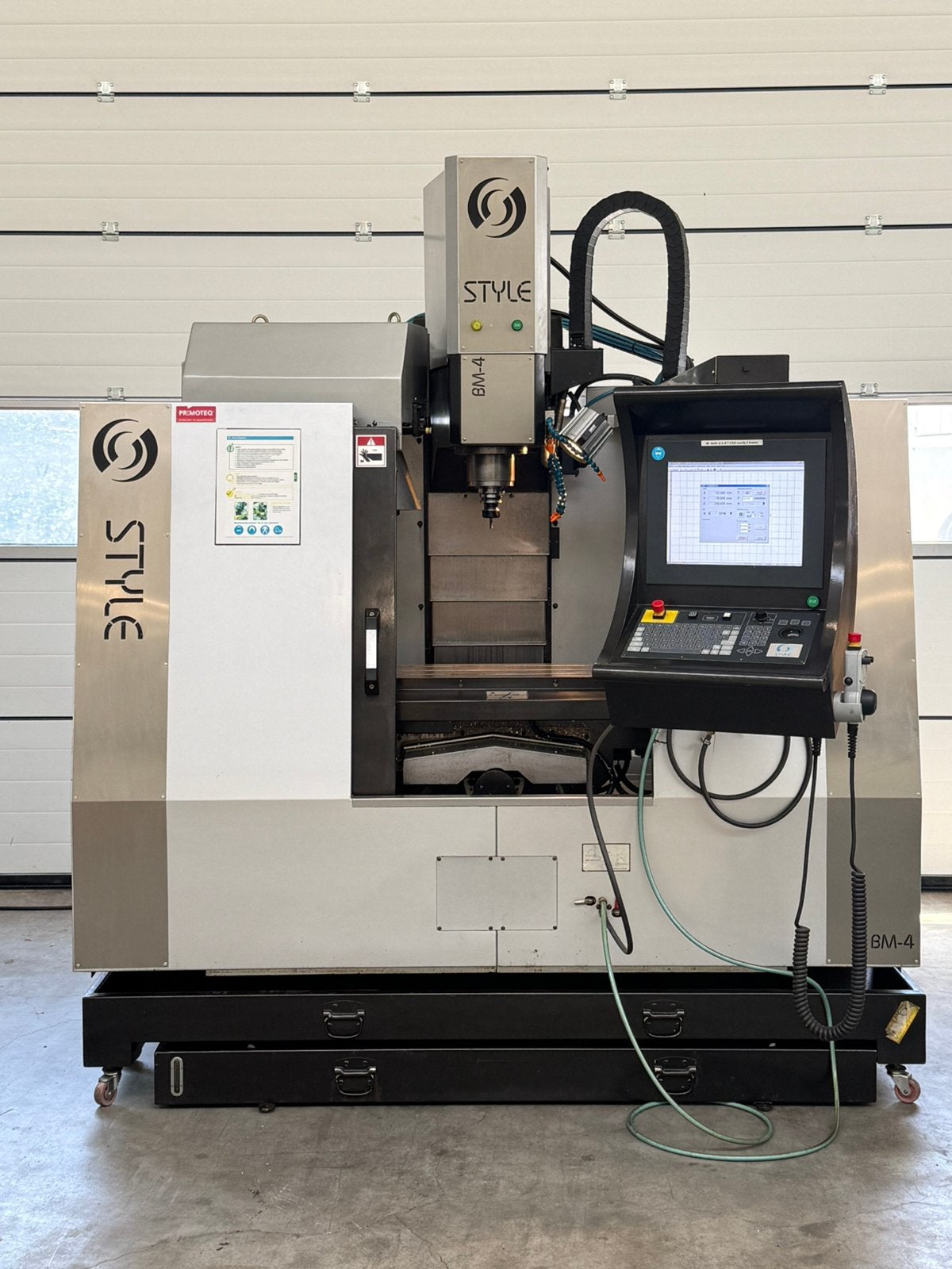 Style BM-4 Cnc freesmachine, Doe-het-zelf en Verbouw, Gereedschap | Freesmachines, Ophalen, Overige soorten, Bm4, Elektrisch