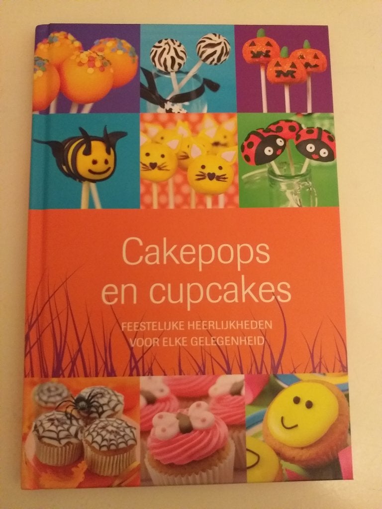 Nieuw boek cakepops en cupcakes, Ophalen of Verzenden, Nieuw, Taarten of Cupcakes, Boek of Tijdschrift