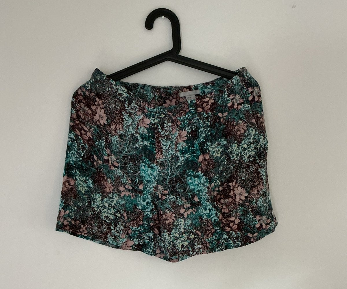 H&M dames korte broek, maat S, Ophalen of Verzenden, Zo goed als nieuw, Maat 36 (S), Kort
