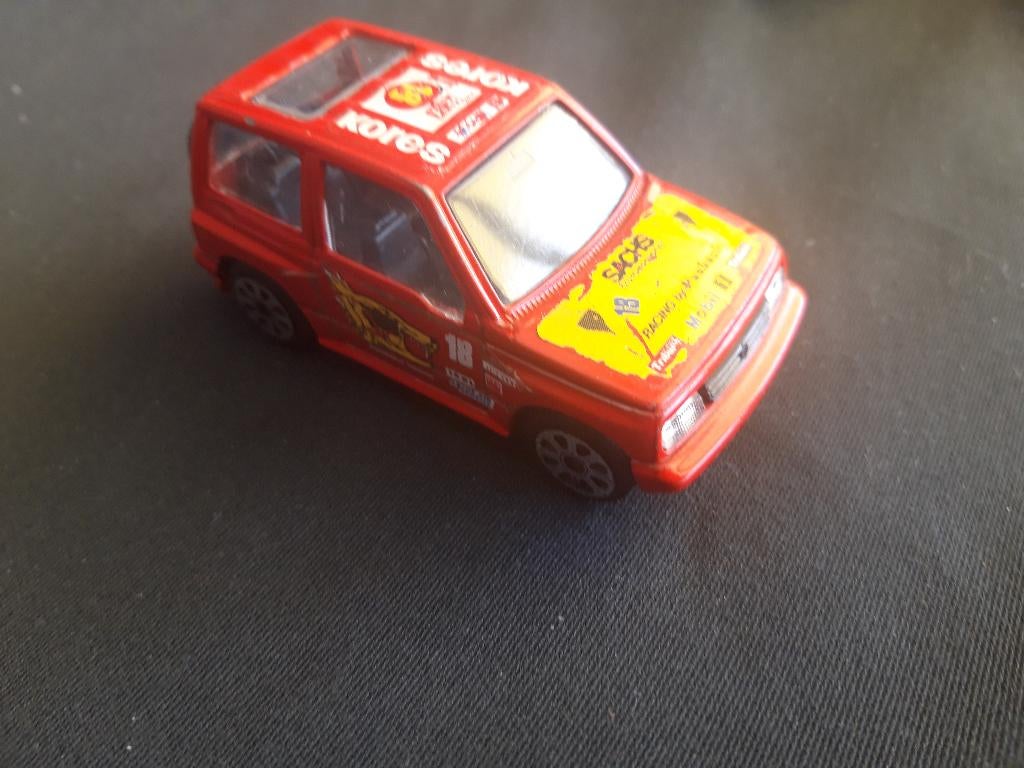 Suzuki  Vitara rood – Bburago 1:43, Ophalen of Verzenden, Zo goed als nieuw, Auto, Overige merken