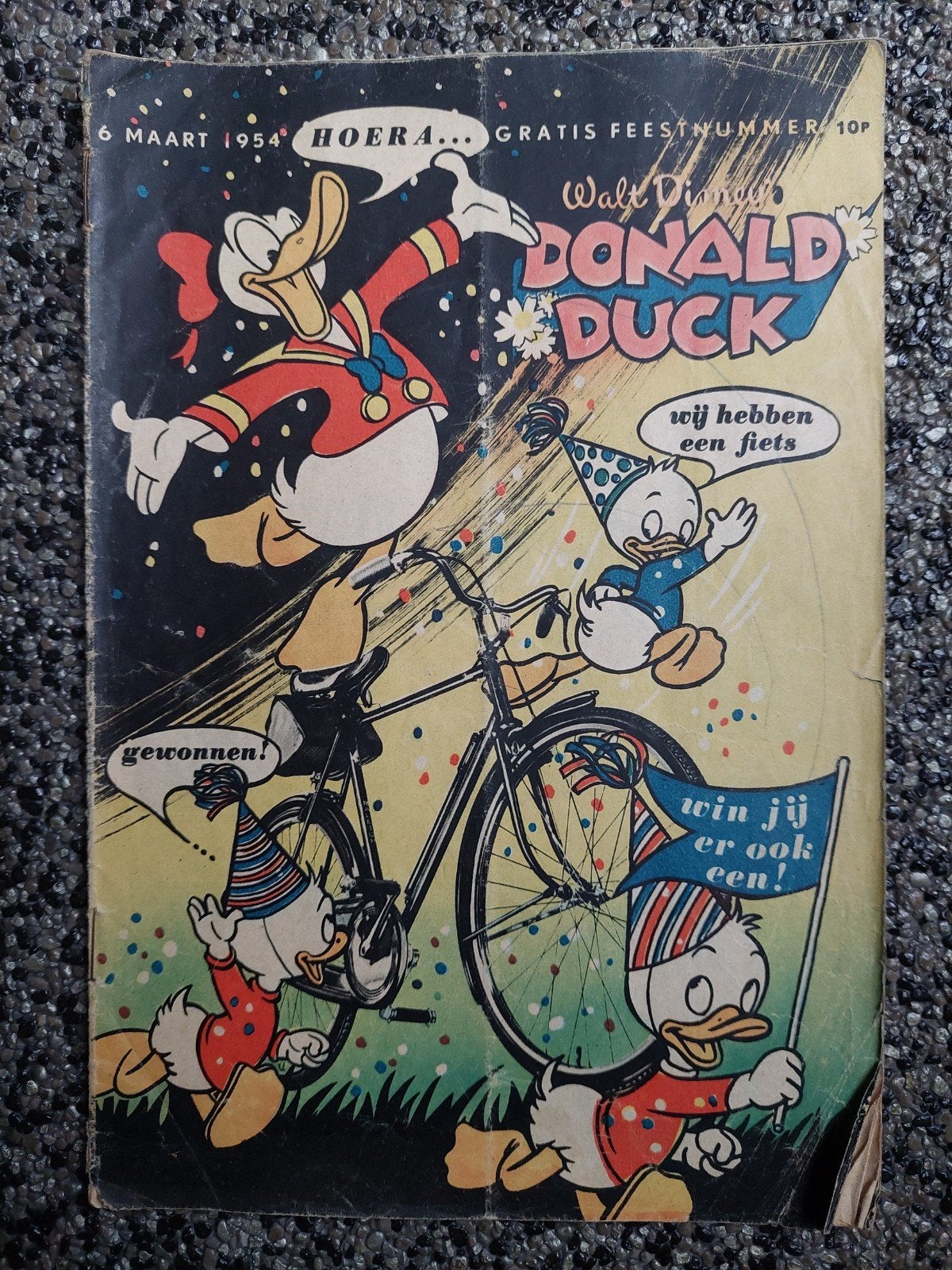 Donald Duck 6 maart 1954 - Feestnummer, Boeken, Eén stripboek, Ophalen of Verzenden, Gelezen