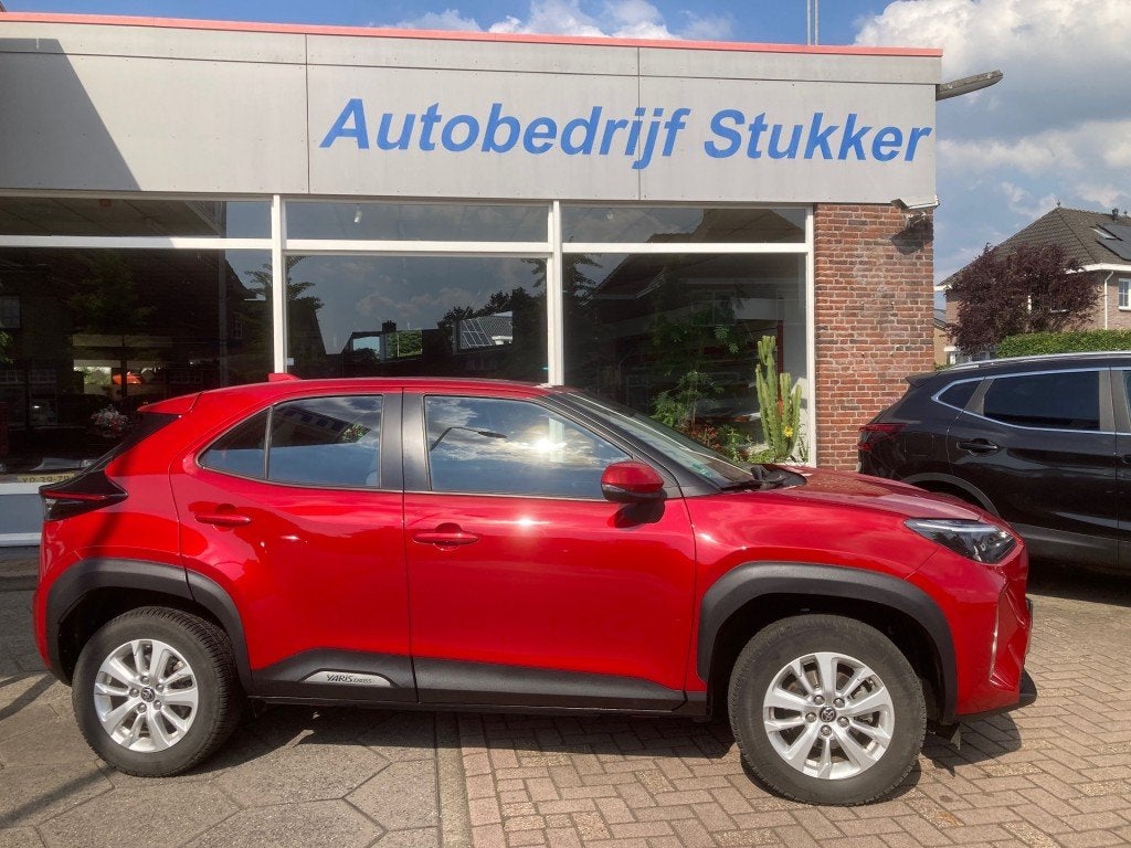Toyota YARIS CROSS 1.5 Vvt-i Hybrid 59000 km, 750 kg, 4 cilinders, 116 pk, 23 km/l