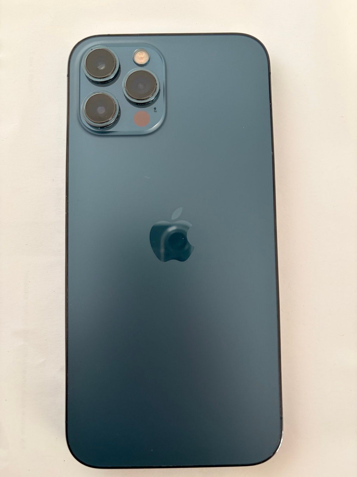 iPhone 12 Pro Max 256 GB Pacific Blue - Zo goed als nieuw, Telecommunicatie, 256 GB, Blauw, 71 %, Zo goed als nieuw