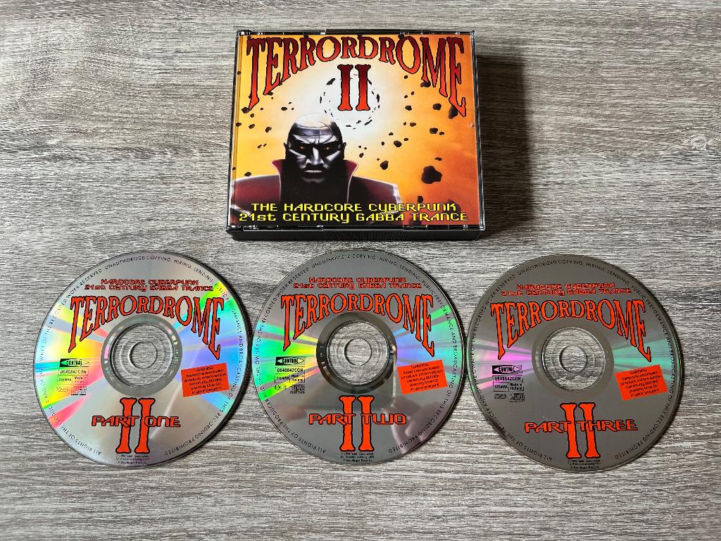 Terrordrome 2 (1994) Oldschool Hardcore Thunderdome, Cd's en Dvd's, Cd's | Dance en House, Zo goed als nieuw, Dance Populair, Ophalen of Verzenden