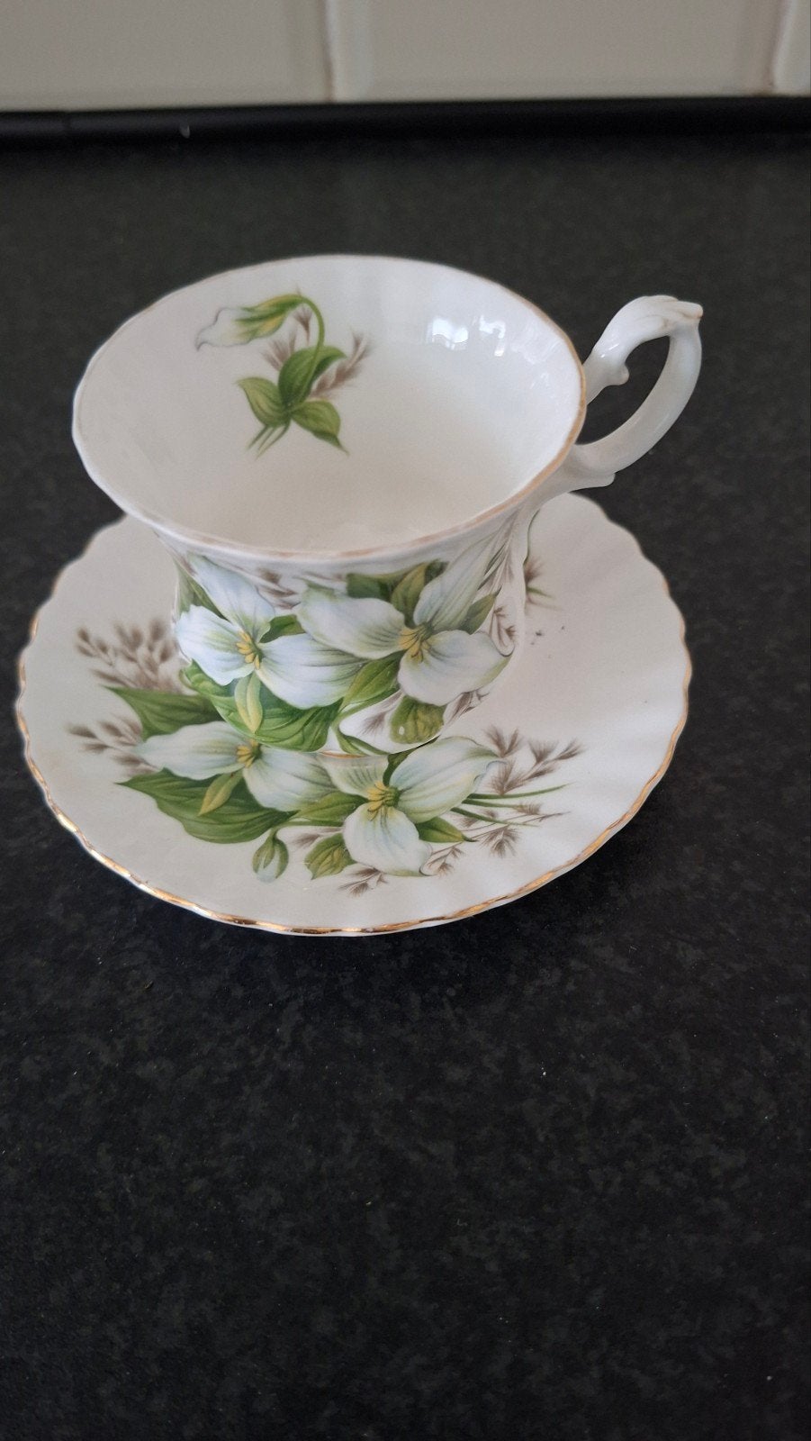 Royal Albert Trillium Bone China Kop en Schotel, Ophalen of Verzenden
