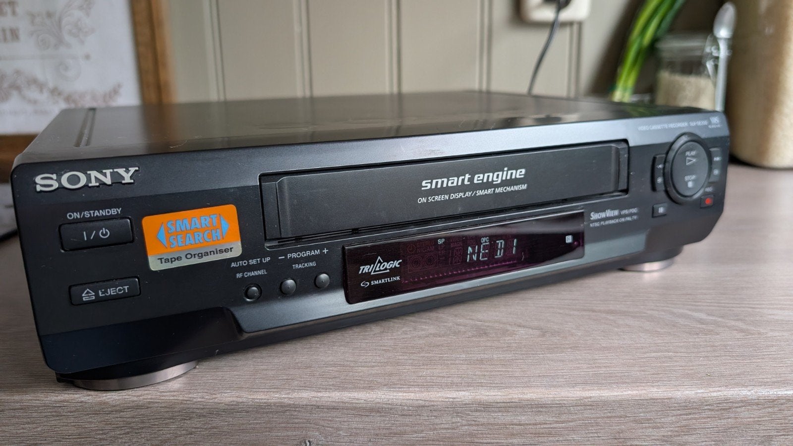 Sony SLV-SE200 VHS PAL/NTSC video recorder, Ophalen of Verzenden, Gebruikt, VHS-speler of -recorder