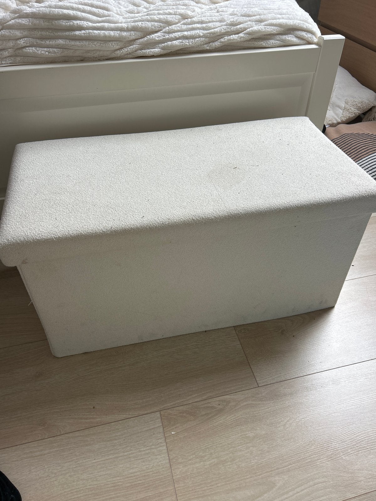 Opbergbox / Poef van teddy stof - Gratis af te halen, Ophalen, Gebruikt
