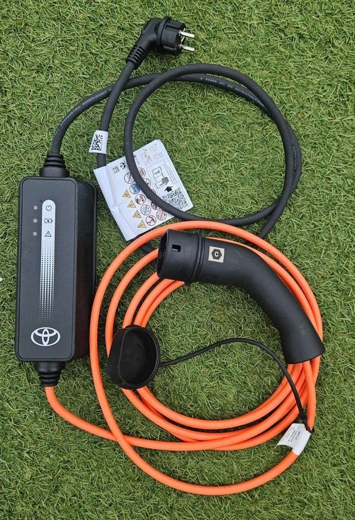 thuislader toyota Aptiv PHEV EV charger laadkabel type 2, Ophalen of Verzenden
