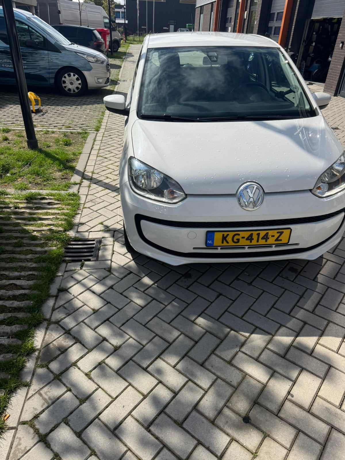 Volkswagen up! 1.0 Ecofuel 68PK 5D BMT 2016 Wit, Auto's, Voorwielaandrijving, Stof, 37 €/maand, CNG (Aardgas)