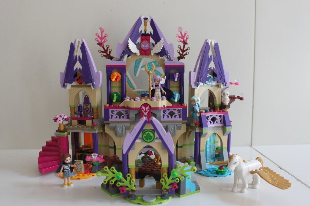 Foto 6 van HEEL VEEL Lego Friends · Lego Elves · Lego Disney