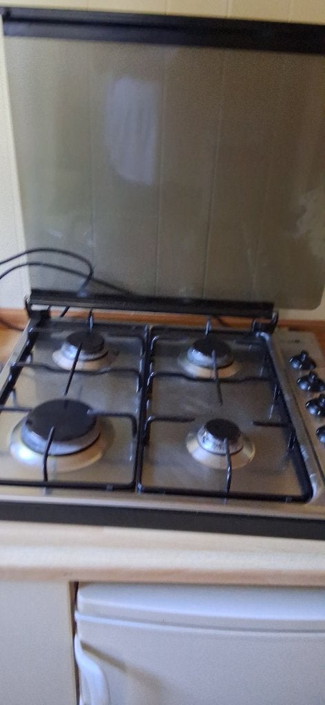 vrijstaand roestvrij gasstel met elektronische ontsteking, Ophalen, Gebruikt, 4 kookzones, Gas