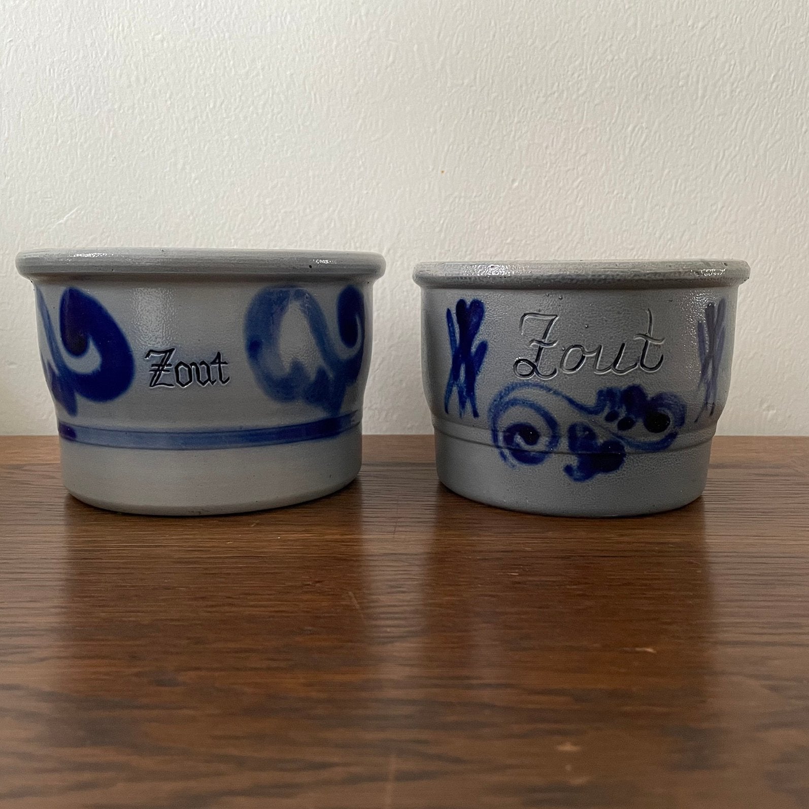 2 vintage zoutpotten, keukenpotten, voorraad zout pot, Antiek en Kunst, Ophalen