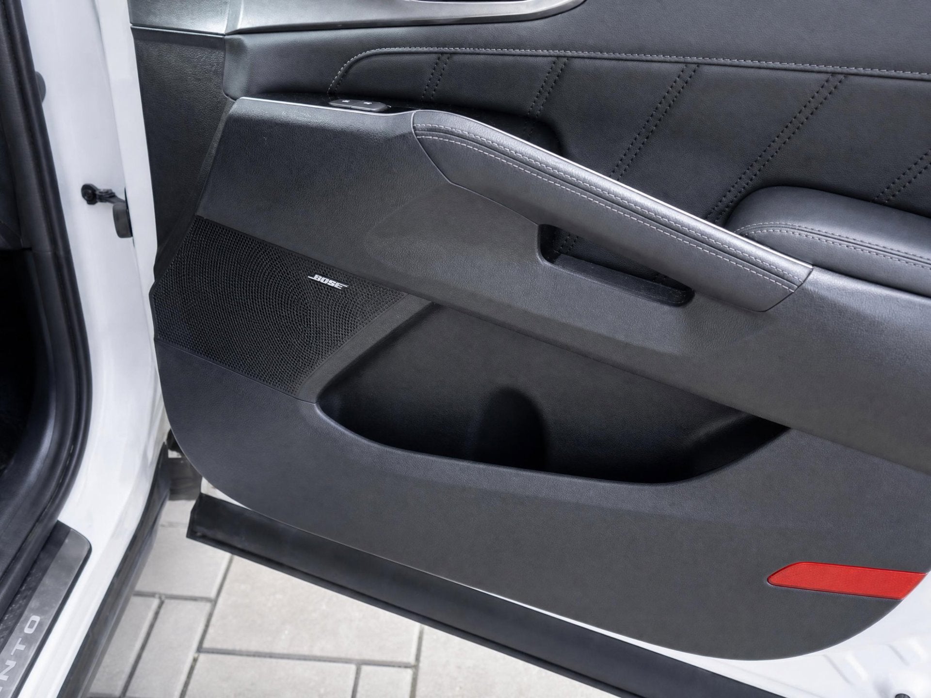 Foto 12 van Kia Sorento 1.6 T-GDI Plug-in Hybrid 4WD ExecutiveLine 7p. |