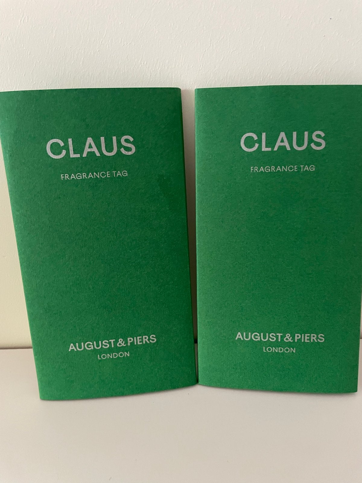2x August & Piers Claus Tag, Groen, Nieuw, Ophalen of Verzenden, Modern