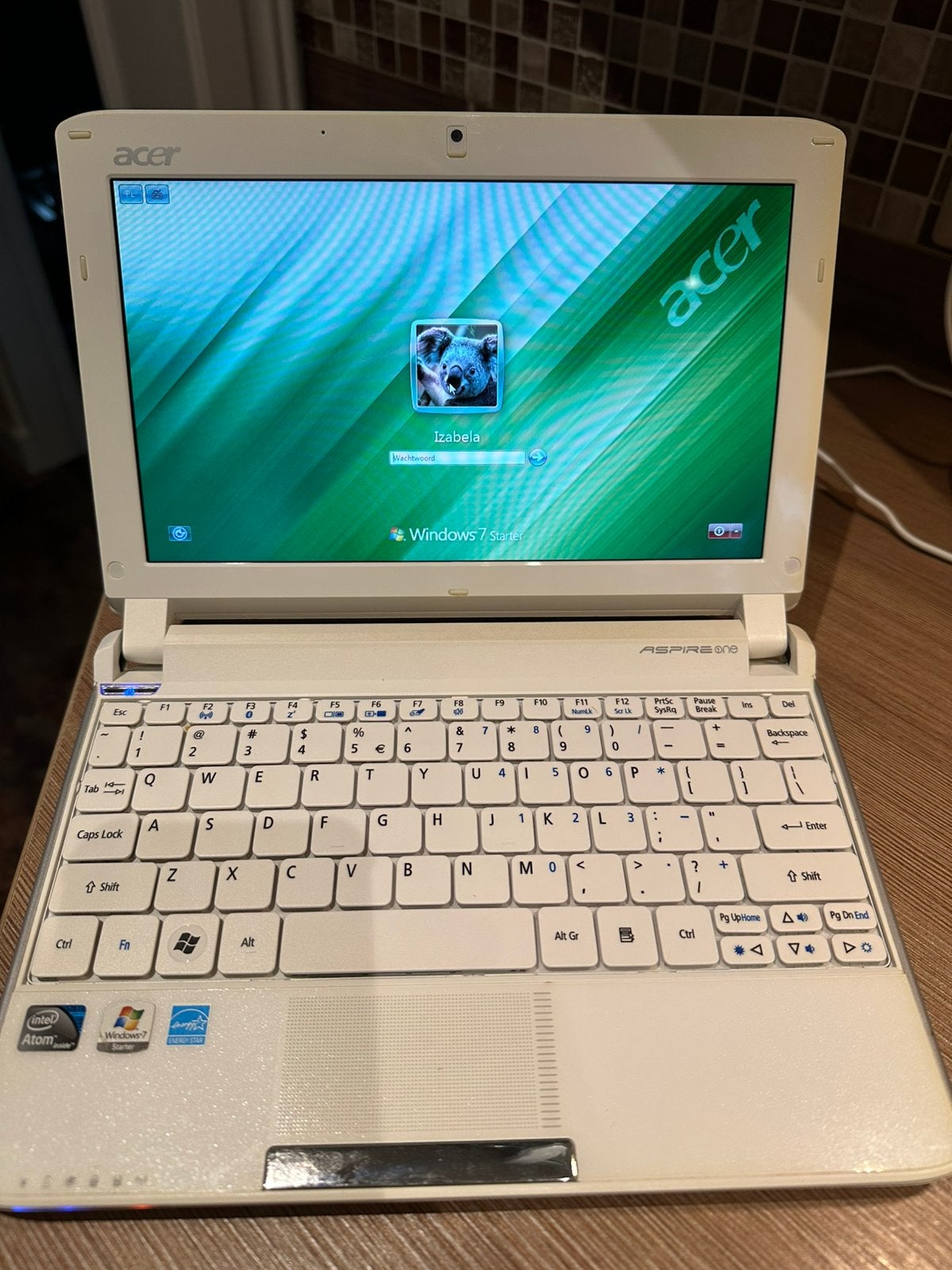 Acer Aspire One NAV50 netbook – Windows 7 Starter, Computers en Software, Ophalen of Verzenden, Zo goed als nieuw, 10 inch of minder