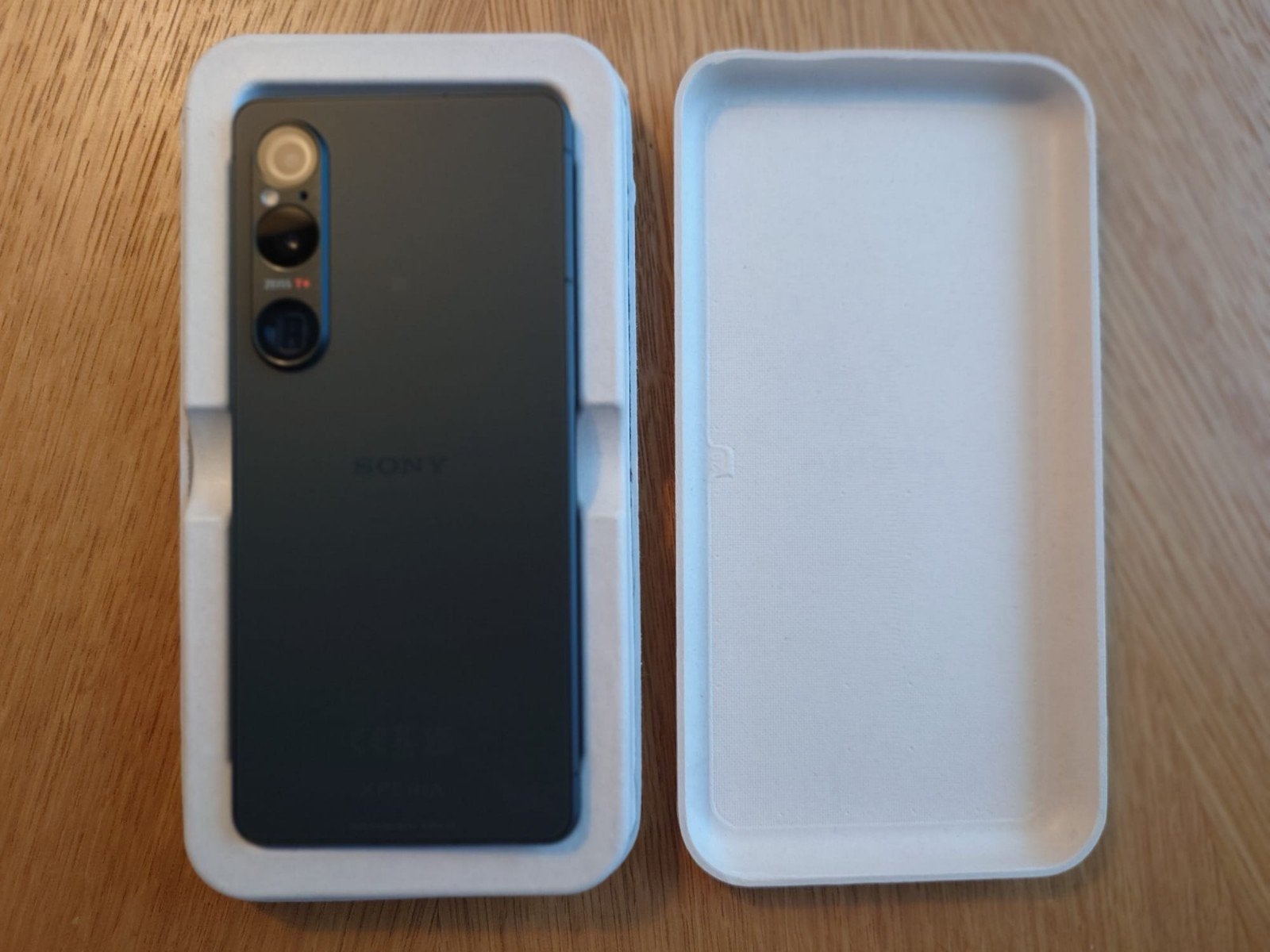 Sony Xperia 1 VI - scratch free/almost new, Ophalen, Zwart, Touchscreen, Zo goed als nieuw