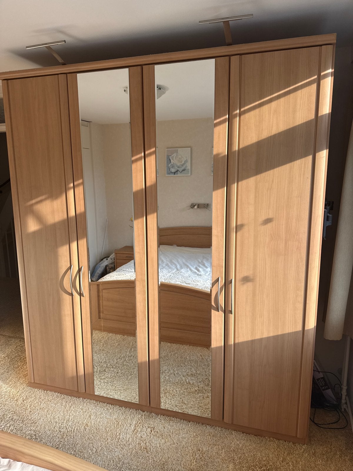 Complete slaapkamer: elektr. bed, kledingkast, nachtkastjes, Ophalen, Gebruikt, Tweepersoons