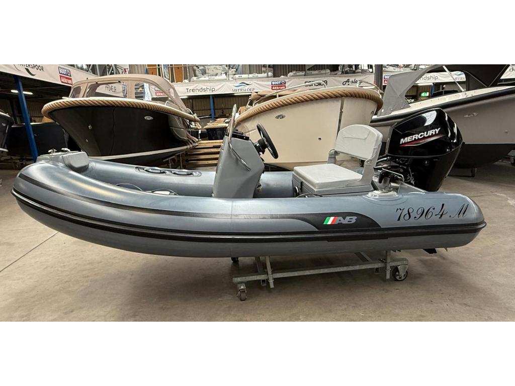 AB Alumina ALX Mercury 30pk bj. 2025, Watersport en Boten, Rubberboten, 4 m, Gebruikt, Benzine, Overige merken