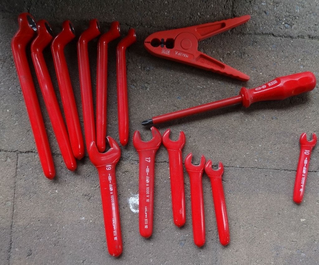 HAUPA gereedschapskoffer met geisoleerde tangen 1000 volt, Doe-het-zelf en Verbouw, Gereedschap | Handgereedschap, Ophalen of Verzenden