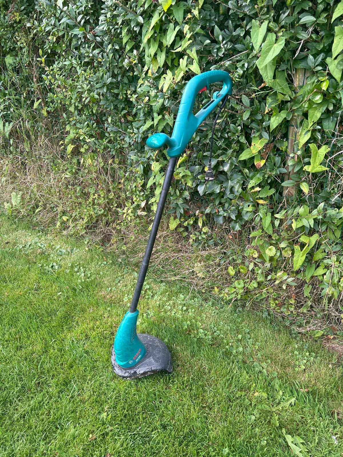 Bosch ART 2300 Elektrische Grastrimmer, Ophalen, Gebruikt, 10 tot 30 cm, Elektrisch