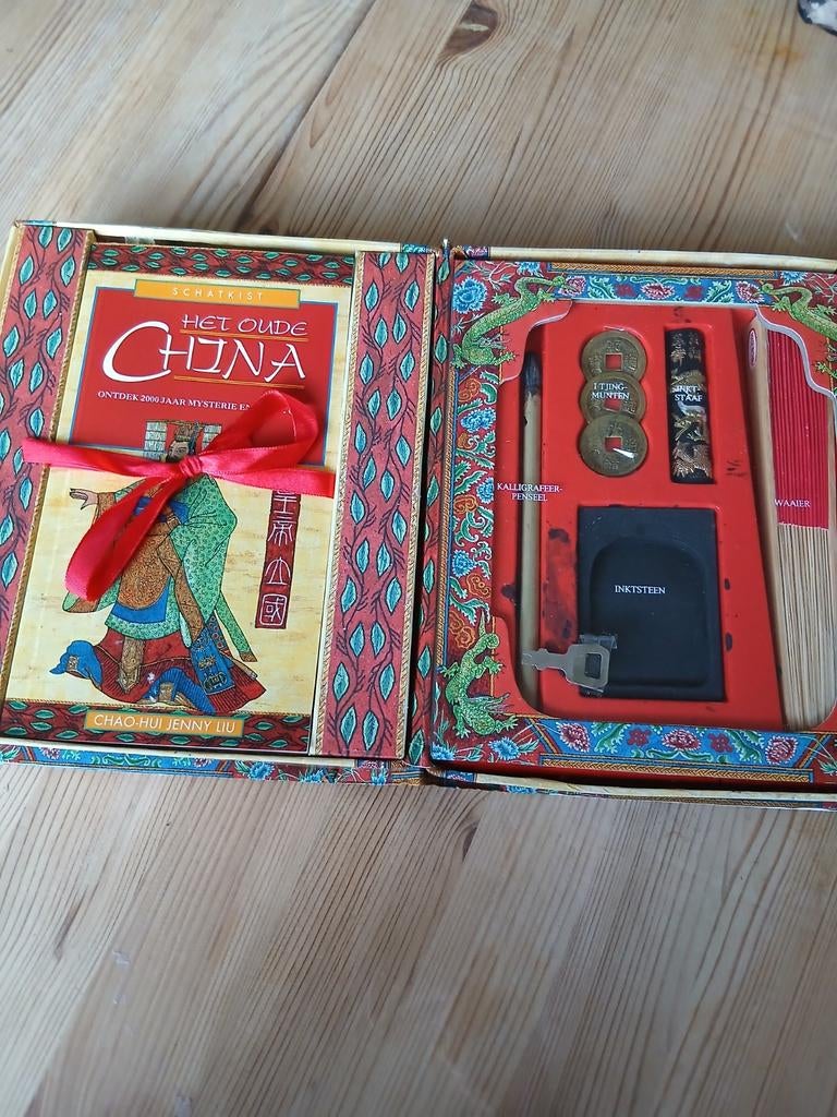Schatkist Het Oude China - Boek met Chinese set, Ophalen of Verzenden, Zo goed als nieuw, Overige onderwerpen, Chao-Hui Jenny Liu