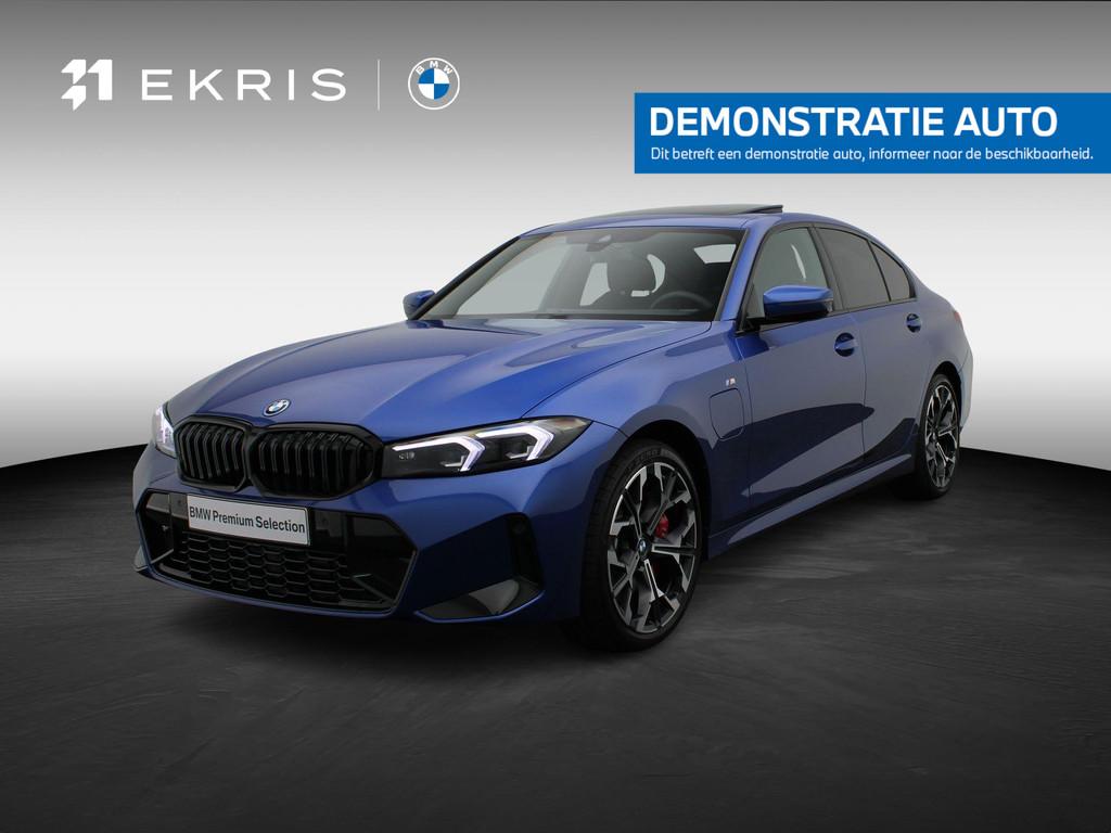 BMW 3 Serie Sedan 330e M Sportpakket Pro | Comfort Pack | Co, Auto's, Automaat, 1998 cc, Achterwielaandrijving, 4 cilinders