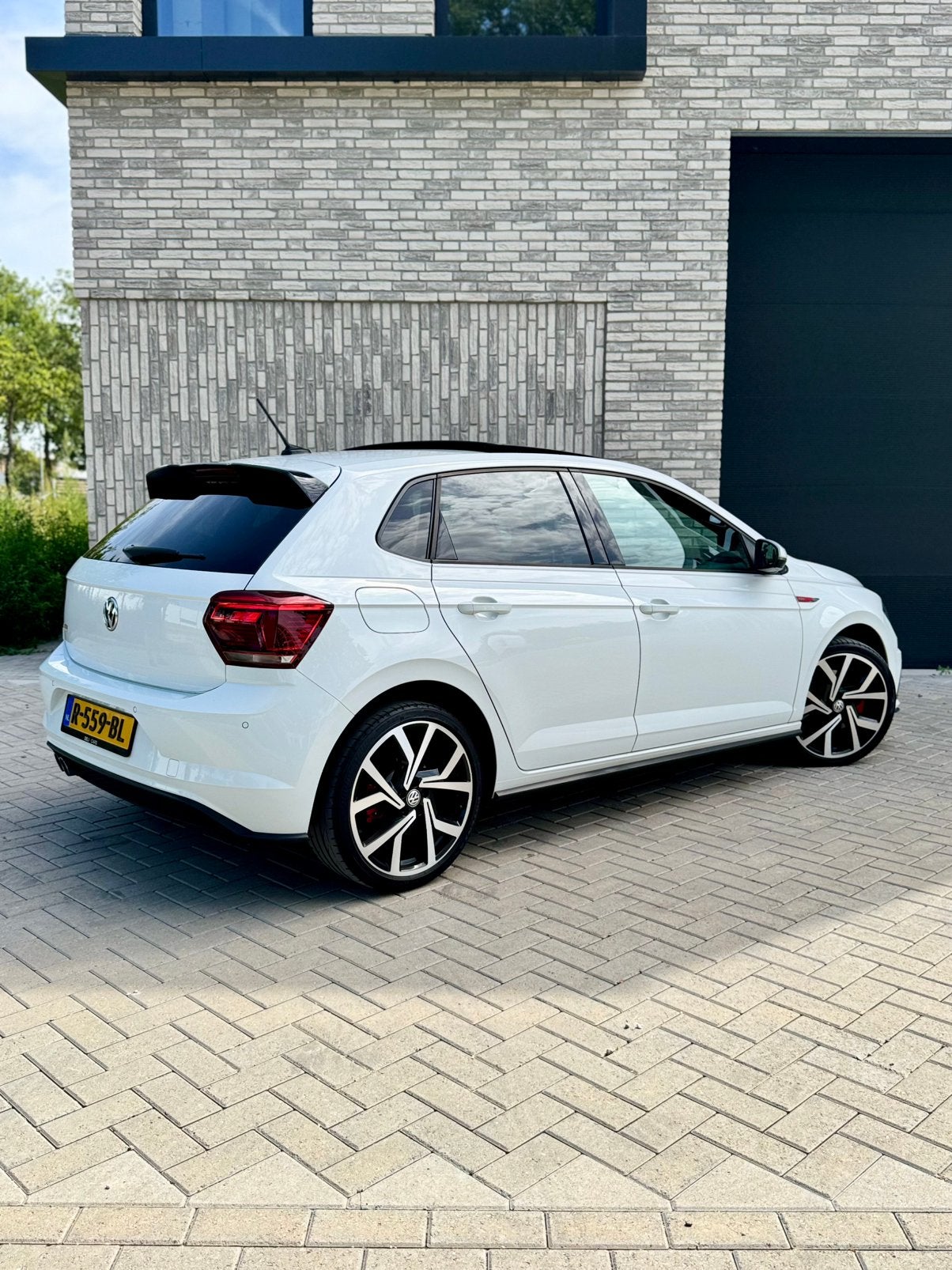 Volkswagen Polo 2.0 TSI 200pk 6-DSG 2018 Wit Pano, Stof, 4 cilinders, 1984 cc, Wit