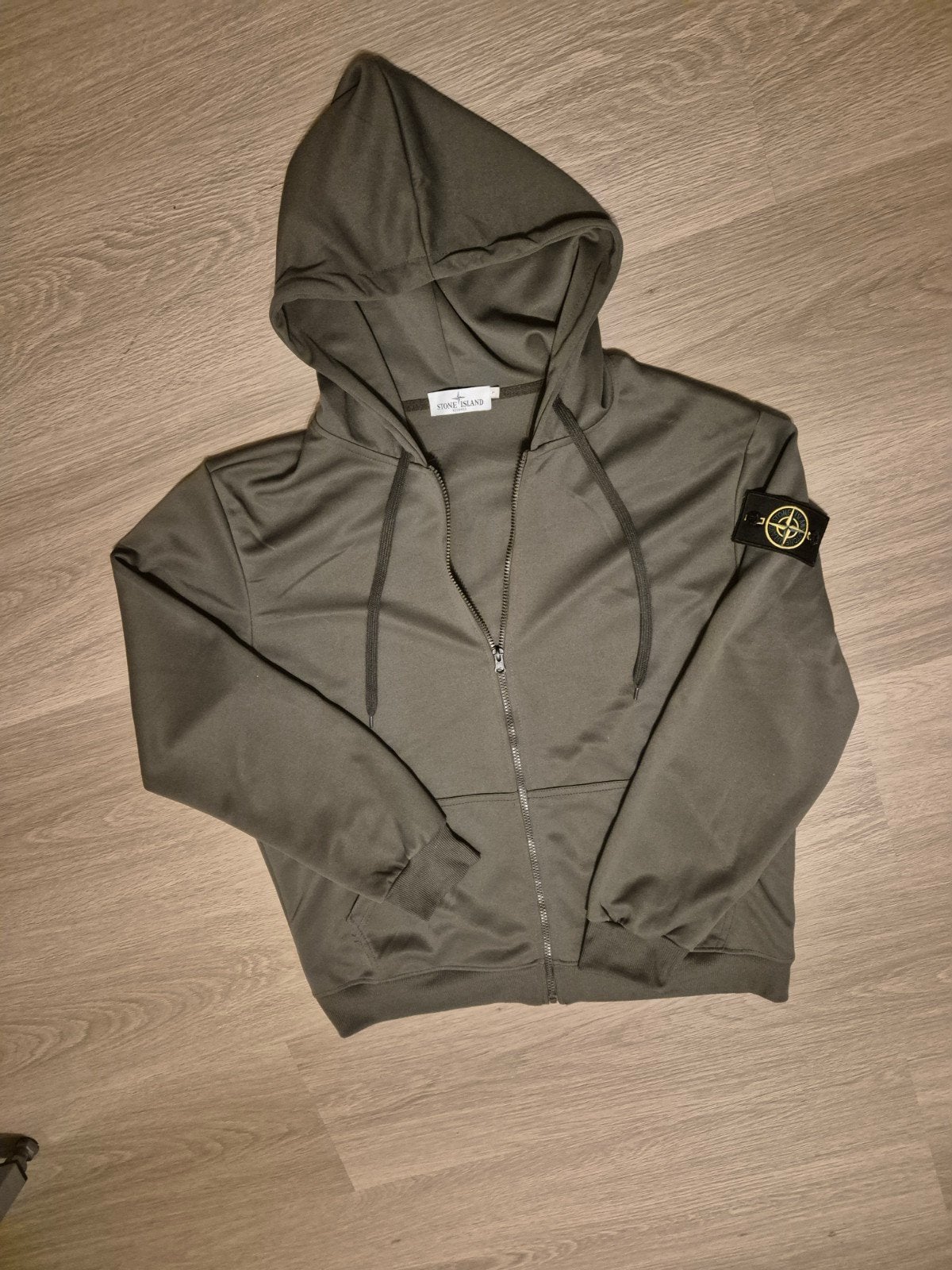 Stone Island hoodie met rits - Zo goed als nieuw, Maat 52/54 (L), Ophalen of Verzenden, Groen, Stone Island