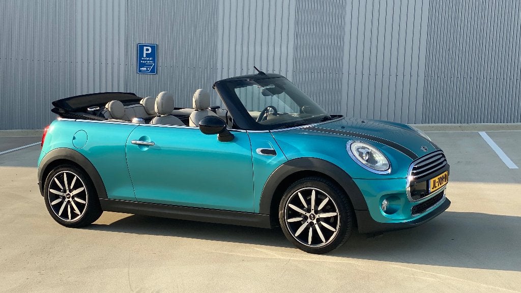 Mini Cabrio 1.5 136pk 2016 Groen, Auto's, Voorwielaandrijving, 136 pk, 4 stoelen, Grijs
