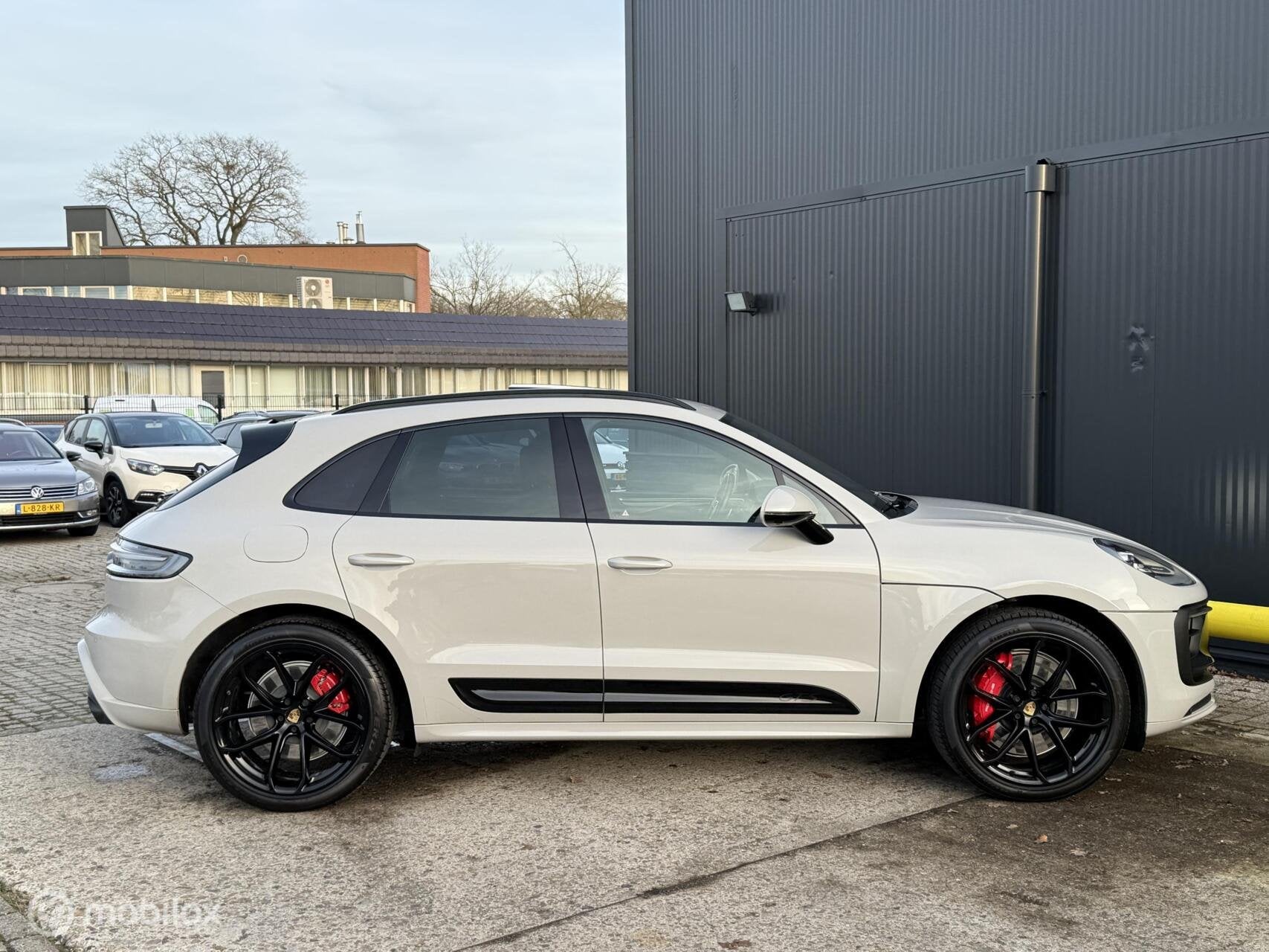 Foto 9 van Porsche Macan 2.9 GTS | Sport Chrono | Pano | Luchtvering