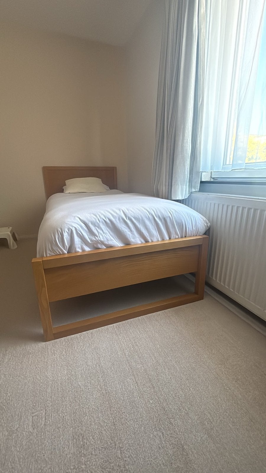Bed, kast en nachtkastje,  - Zo goed als nieuw, Ophalen, 55 tot 70 cm, Zo goed als nieuw, 45 tot 65 cm