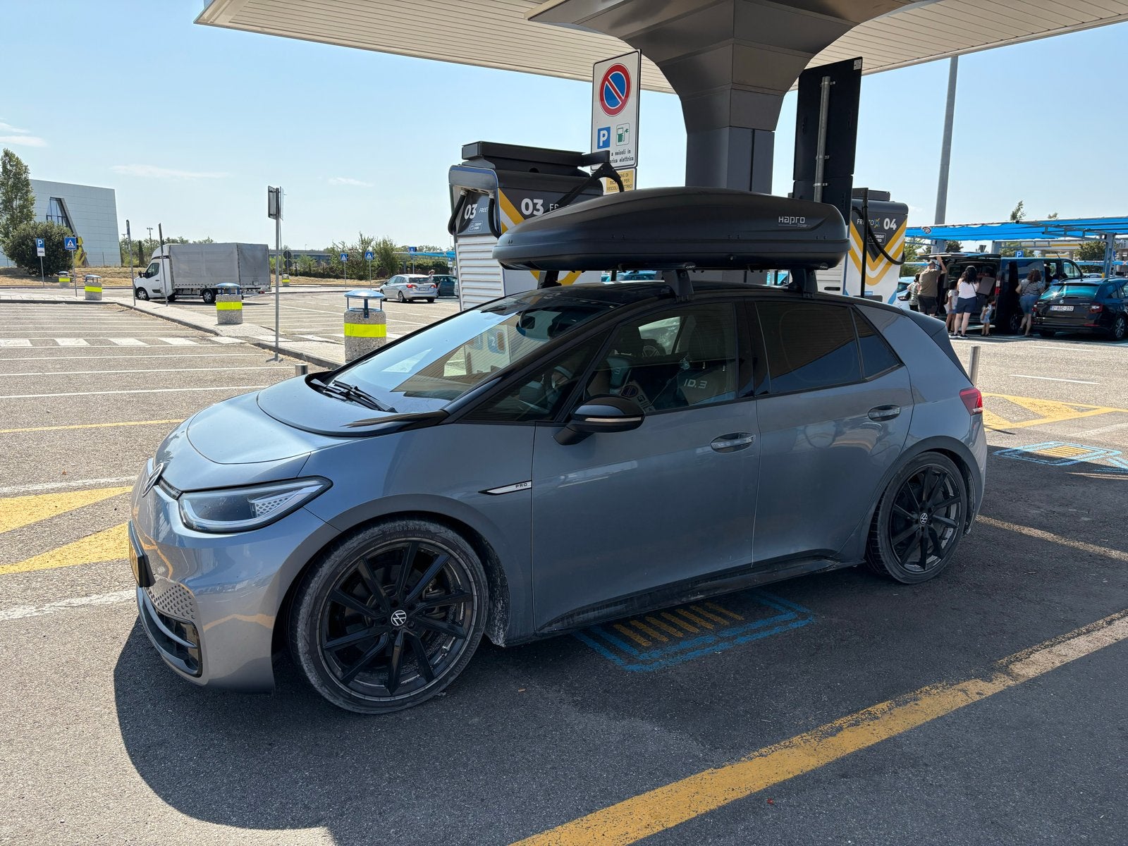 Dakdragers Farad voor Volkswagen ID3, Auto diversen, Dakdragers, Ophalen, Gebruikt