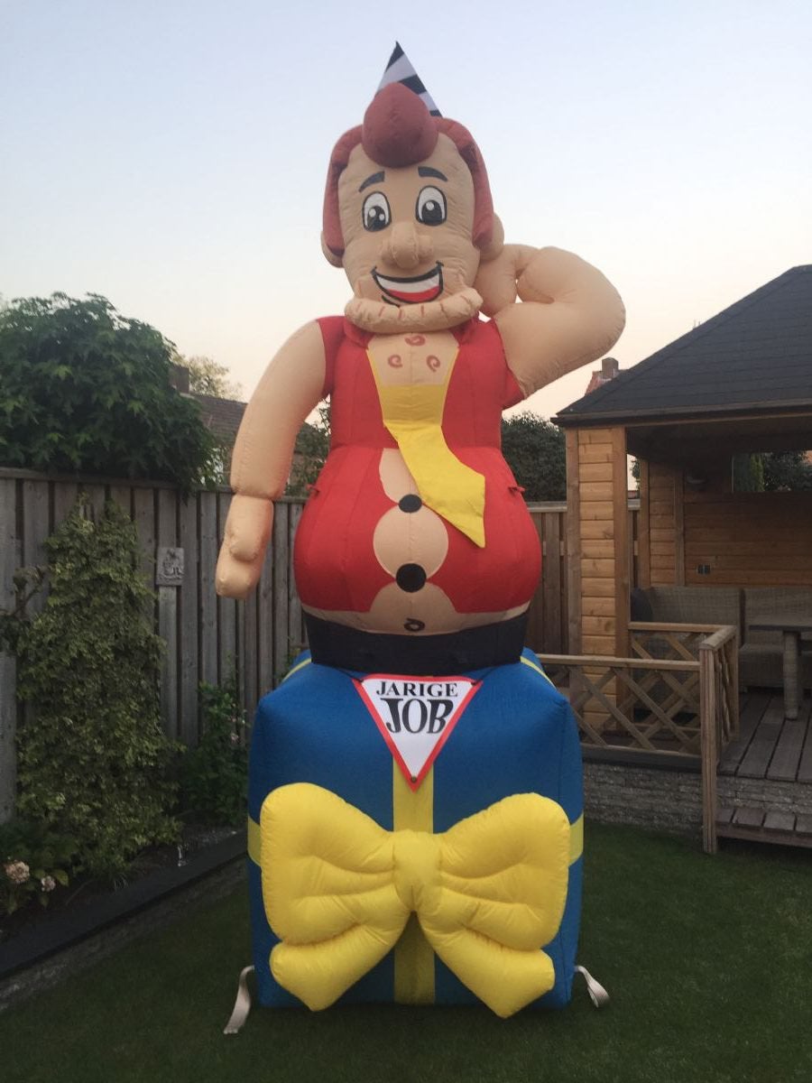 Jarige job, Ophalen, Zo goed als nieuw