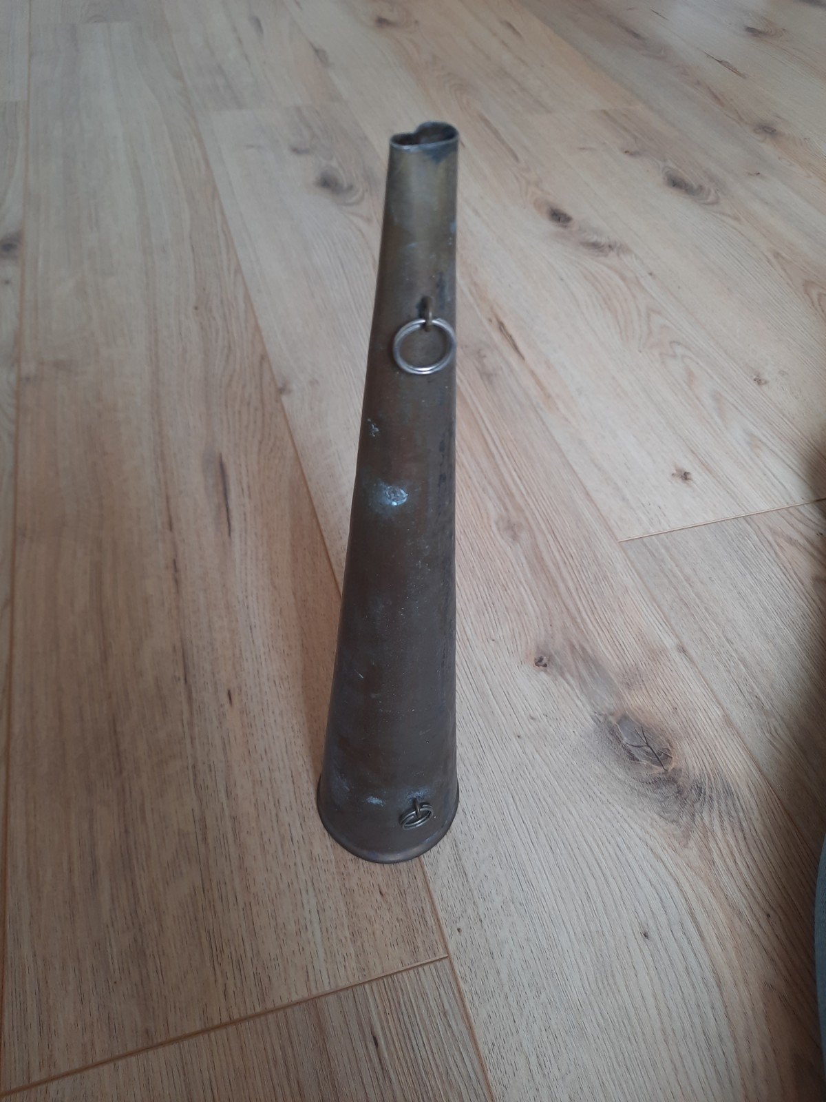Oude jacht hoorn. Toeter voor op het paard. In gebruikte sta, Ophalen of Verzenden, Gebruikt